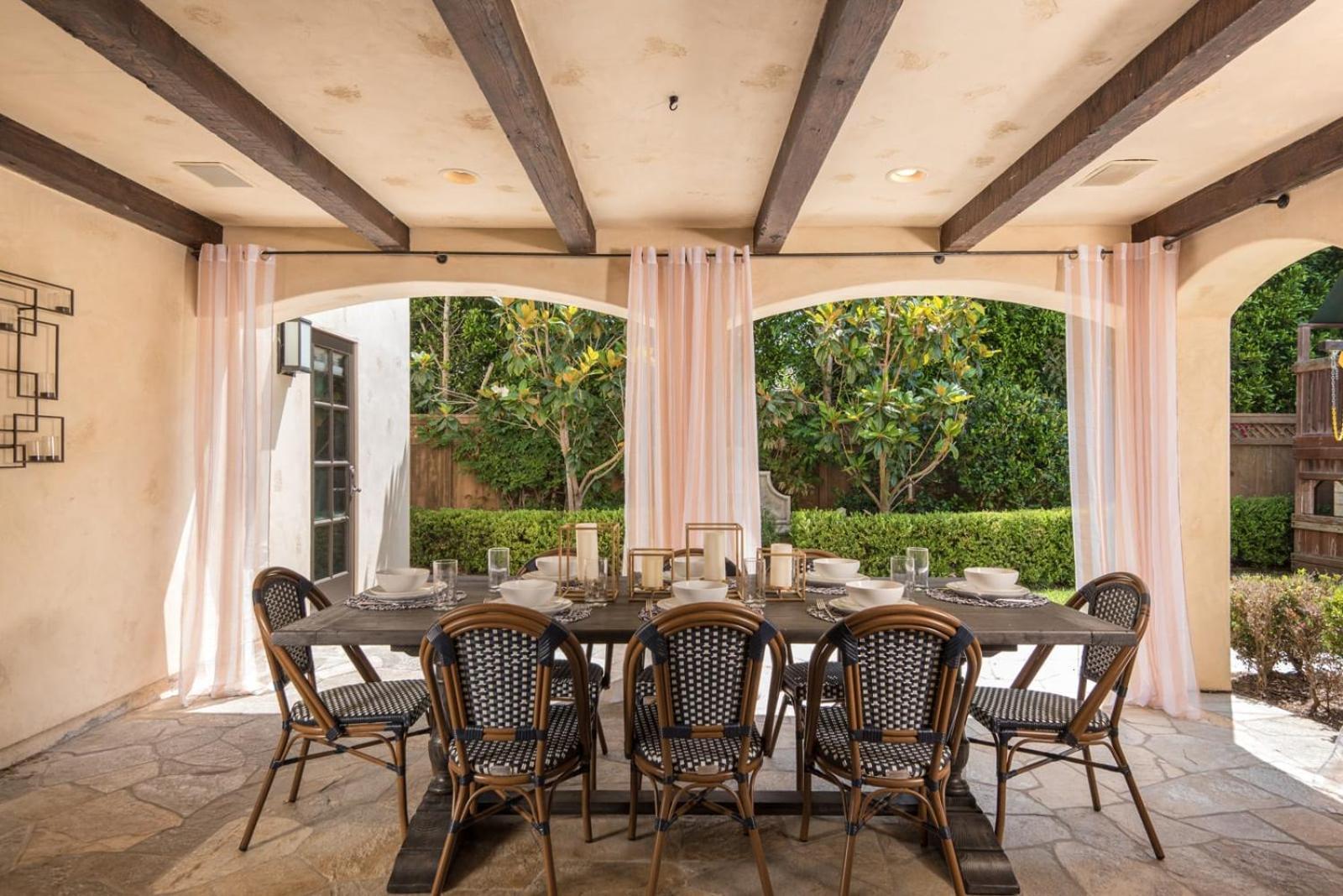 Mediterranean Beauty With Rooftop Deck And Views Casa de férias *